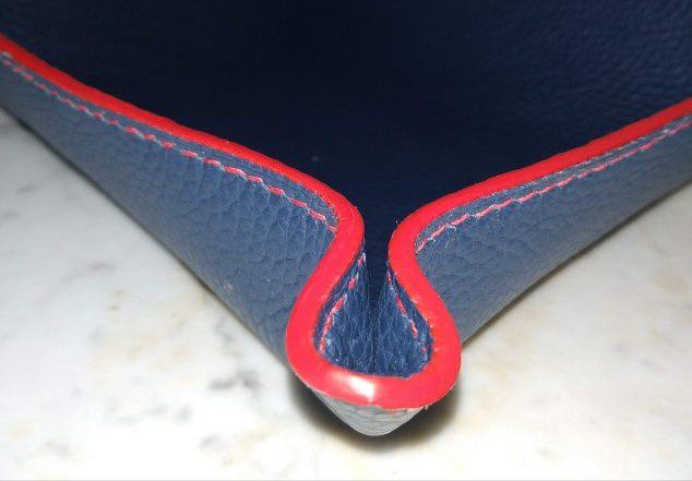 Vide-poches Bleu marine et rouge – Image 2