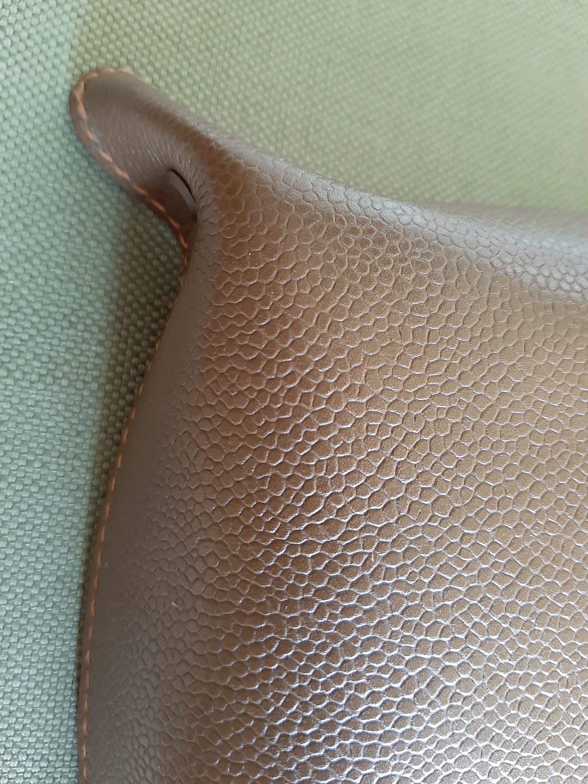 Vide-poches marron kaki – Image 3