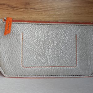 Pochette zippée blanc nacré
