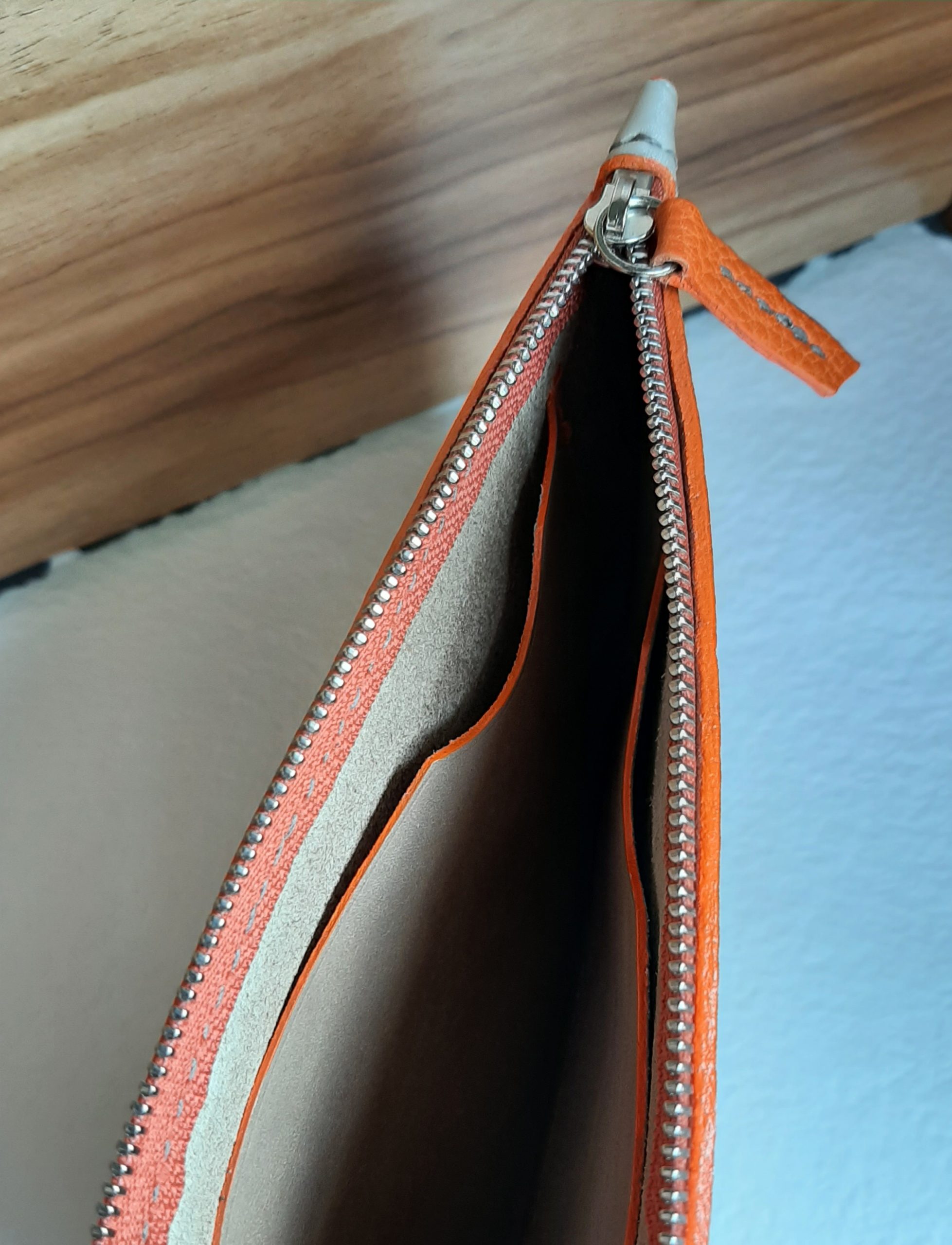 Pochette zippée blanc nacré – Image 3