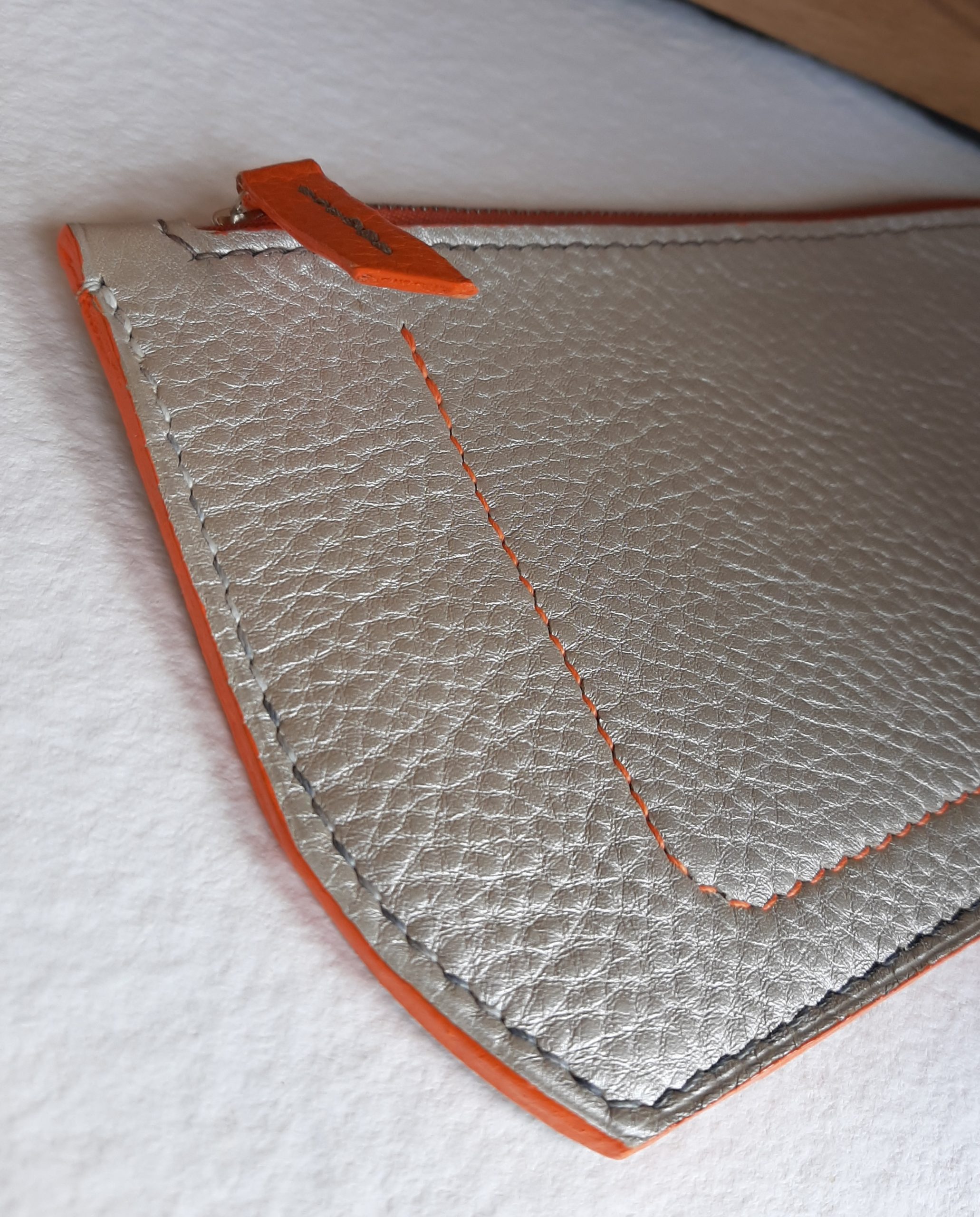 Pochette zippée blanc nacré – Image 4