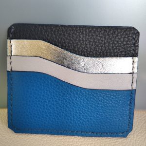 Quattro - bleu et argent